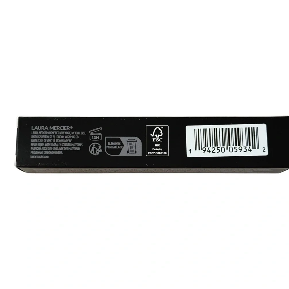 Laura Mercier Real Flawless Concealer - 0W1